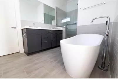 1141 W 17th Street #B, Houston, TX 77008 - Photo 13