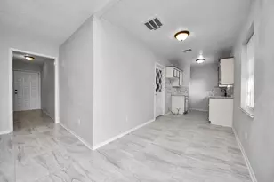 4830 Ridgestone St, Houston, TX 77053 - Photo 9