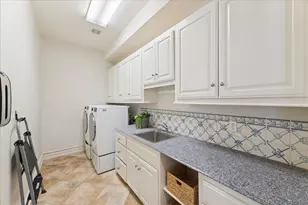 106 Melody Ln, Friendswood, TX 77546 - Photo 41