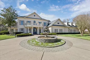 106 Melody Ln, Friendswood, TX 77546 - Photo 9