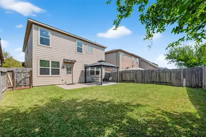 9106 Fuqua Breeze Drive, Houston, TX 77075 - Photo 37