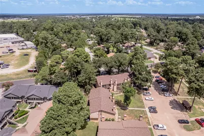 2521 Crosstimbers Street #B1, Huntsville, TX 77320 - Photo 45