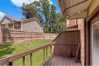 2521 Crosstimbers Street #B1, Huntsville, TX 77320 - Photo 31