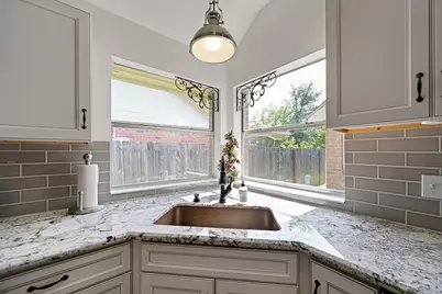 1606 Mabry Mill Road, Houston, TX 77062 - Photo 15