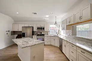 1606 Mabry Mill Rd, Houston, TX 77062 - Photo 9