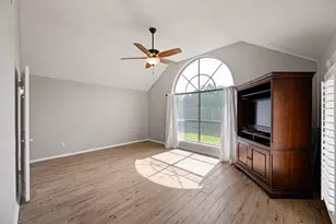 1606 Mabry Mill Rd, Houston, TX 77062 - Photo 17
