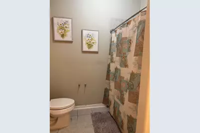 210 Woodside Court, Clute, TX 77531 - Photo 23