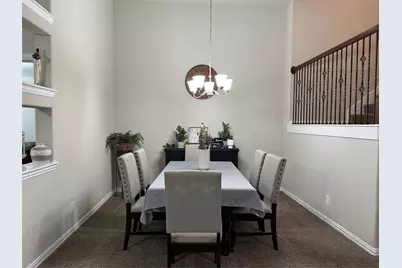 210 Woodside Court, Clute, TX 77531 - Photo 9