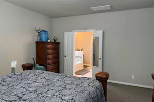 210 Woodside Ct, Clute, TX 77531 - Photo 15