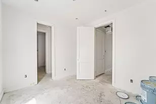 627 Mazal Ln, Houston, TX 77009 - Photo 15