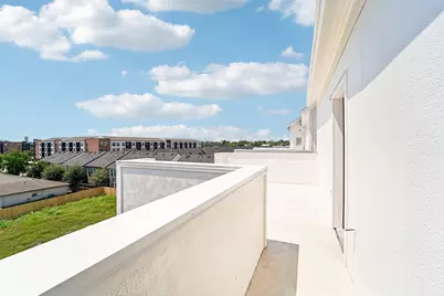 627 Mazal Lane, Houston, TX 77009 - Photo 45