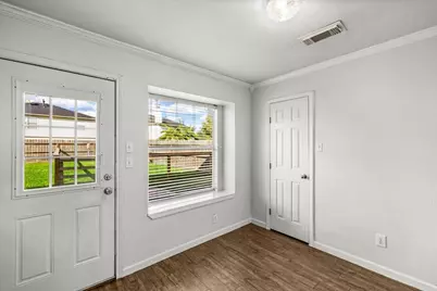 158 Bristol Bend Lane, Dickinson, TX 77539 - Photo 13