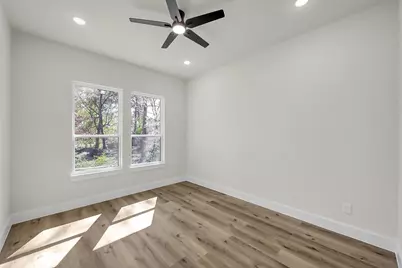 213 Woodside Lane, Montgomery, TX 77356 - Photo 33