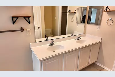 39 S Camellia Grove Circle, The Woodlands, TX 77382 - Photo 23