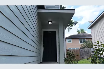 39 S Camellia Grove Circle, The Woodlands, TX 77382 - Photo 3