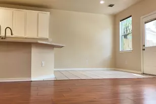 39 S Camellia Grove Cir, The Woodlands, TX 77382 - Photo 7