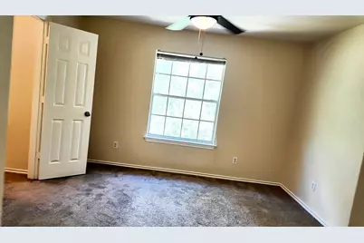 39 S Camellia Grove Circle, The Woodlands, TX 77382 - Photo 31
