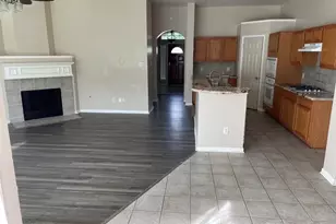 15119 Wimberly Park Dr, Houston, TX 77049 - Photo 7