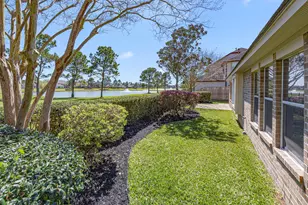 1489 Garden Lakes Dr, Friendswood, TX 77546 - Photo 21