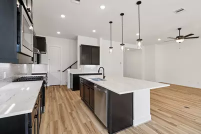 9738 Roaring River Falls Lane, Porter, TX 77365 - Photo 5