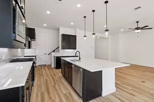 9738 Roaring River Fls Ln, Porter, TX 77365 - Photo 5