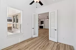 9738 Roaring River Fls Ln, Porter, TX 77365 - Photo 21