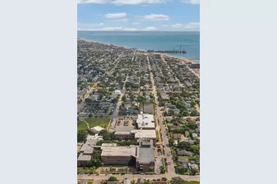 4006 Avenue R 1/2 Rear, Galveston, TX 77550 - Photo 27