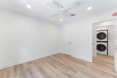 76 Woodhaven Wood Drive, The Woodlands, TX 77380 - Photo 31