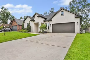8310 Cross Country Dr, Humble, TX 77346 - Photo 3