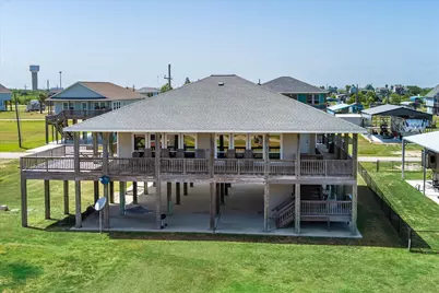 138 Verdia Drive, Crystal Beach, TX 77650 - Photo 1