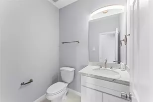 8211 James Franklin St, Houston, TX 77088 - Photo 17