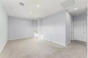 8211 James Franklin St, Houston, TX 77088 - Photo 19