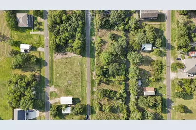 612 Hill Street, Oak Island, TX 77535 - Photo 7