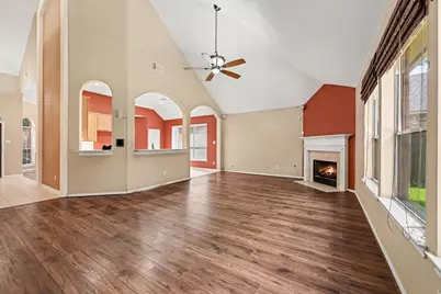 5711 Shady Hollow Court, Rosharon, TX 77583 - Photo 15