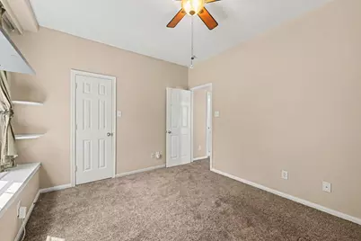 5711 Shady Hollow Court, Rosharon, TX 77583 - Photo 19