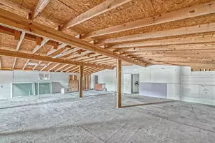 5724 Cavalcade St, Houston, TX 77026 - Photo 3