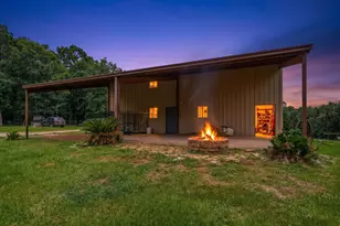 1239 Tony Peebles Rd, Livingston, TX 77351 - Photo 1