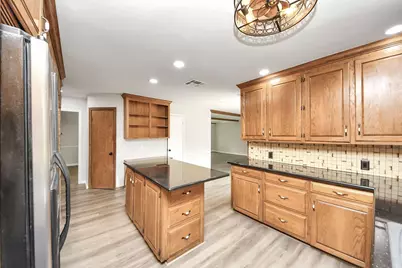 3923 Cypress Lake Drive, Spring, TX 77388 - Photo 5