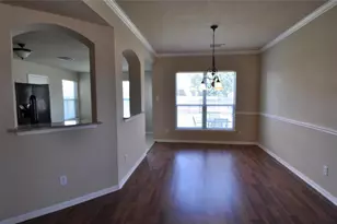5823 Ridgebluff Ln, Katy, TX 77449 - Photo 5