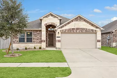 5156 Echo Falls Drive, Alvin, TX 77511 - Photo 1