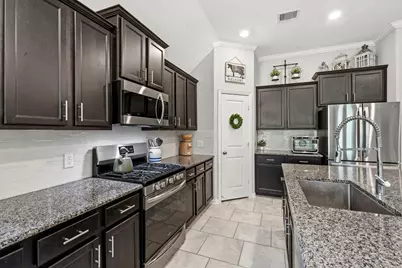 2143 Moss Creek Lane, Conroe, TX 77304 - Photo 13