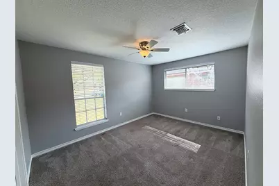 10815 Sagecrest Lane, Houston, TX 77089 - Photo 25