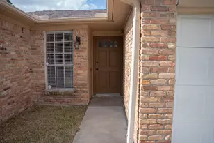 10815 Sagecrest Ln, Houston, TX 77089 - Photo 3