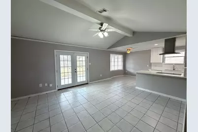 10815 Sagecrest Lane, Houston, TX 77089 - Photo 5