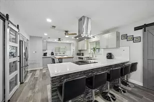 6014 Josephine St, Pearland, TX 77584 - Photo 9