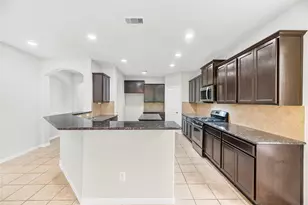 18906 Cove Pointe Dr, Cypress, TX 77433 - Photo 9