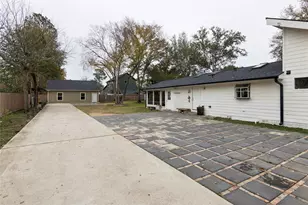 1910 East Ave, Katy, TX 77493 - Photo 29