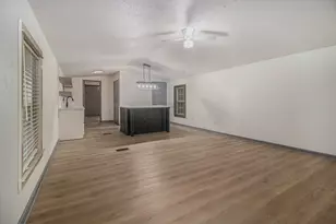 6506 N Martin Luther King Ave, Hitchcock, TX 77563 - Photo 3