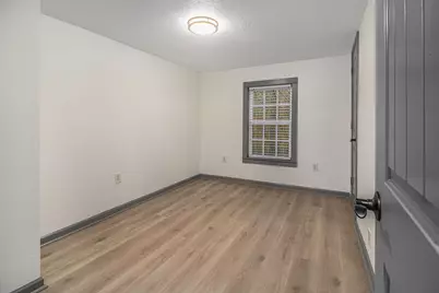 6506 N Martin Luther King Avenue, Hitchcock, TX 77563 - Photo 21