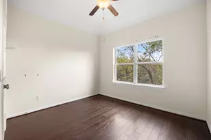 8911 Wind Springs Dr, Houston, TX 77080 - Photo 25